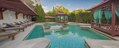 CRYSTAL ADMIRAL AQUA COLLECTION Pools & Beach